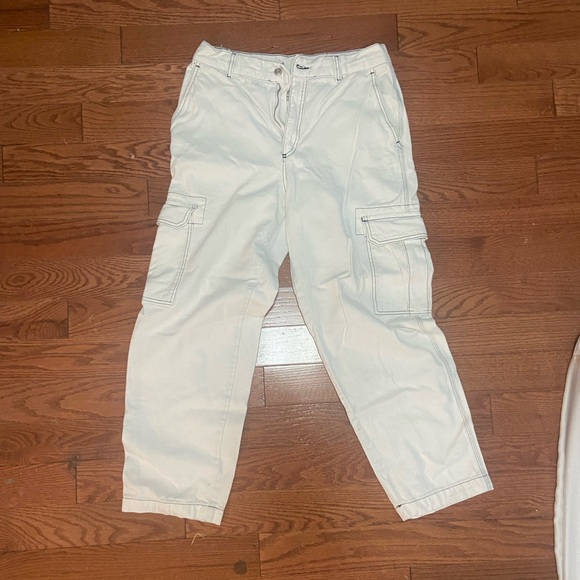 Loose fit white cargo pants Zara - Picture 2 of 5